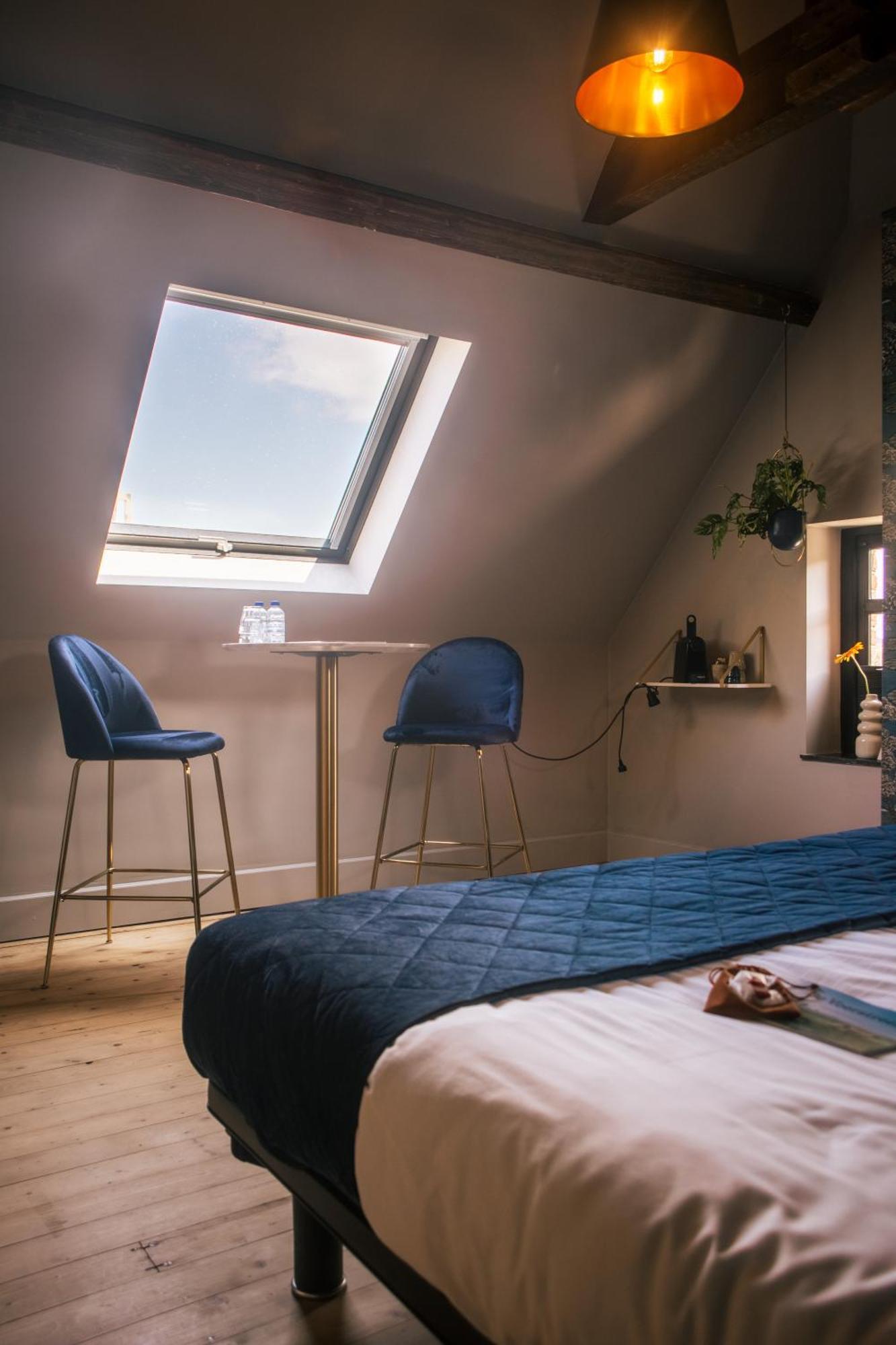 B&B Het Notarishuis - Authentiek Verblijf Nabij Maastricht Voeren Exterior foto